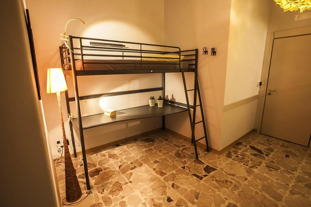 Ostello Degli Elefanti Catania Italia