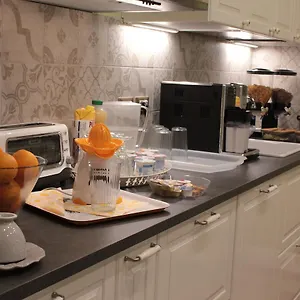 Alojamento de Acomodação e Pequeno-almoço Aitna, Catânia